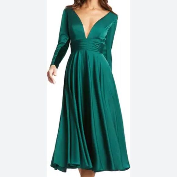 NWT Mac Duggal
Women's leena Long Sleeve A Line Midi Dress
ii7 - Picture 1 of 7